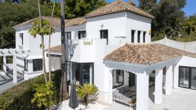 Villa for sale in Paraiso Alto, Benahavis