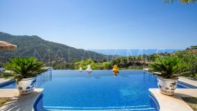 Villa for sale in Monte Mayor, Benahavis
