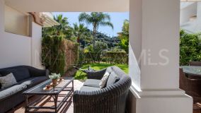 Erdgeschosswohnung zu verkaufen in Los Arqueros, Benahavis