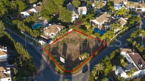 Terrain for sale in Nueva Andalucia, Marbella