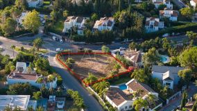 Tomt for sale in Nueva Andalucia, Marbella