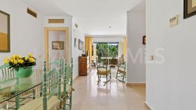 Apartment for sale in Los Arcos (La Quinta), Benahavis