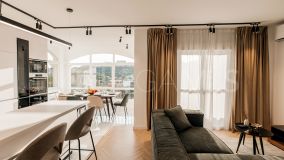 Triplex for sale in La Quinta, Benahavis