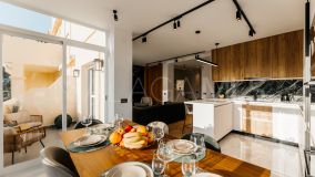 Triplex for sale in La Quinta, Benahavis