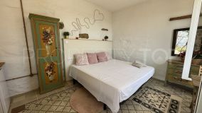 Finca en venta con 11 dormitorios en Malaga