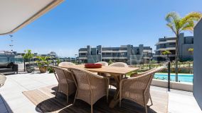 Apartment for sale in Oasis325, Estepona East