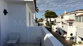 Adosado en venta en Beach Side New Golden Mile, Estepona Este
