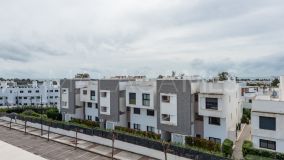 Adosado en venta en Bel Air, Estepona Este