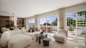 Radhus for sale in Azahara II, Nueva Andalucia