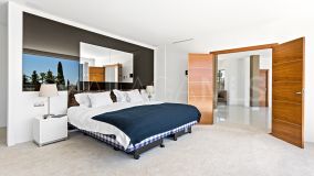 Villa en venta en Hacienda las Chapas, Marbella Este
