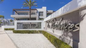 Ground Floor Apartment for sale in Cancelada, Estepona East