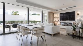 Appartement rez de chaussée for sale in Cancelada, Estepona Est