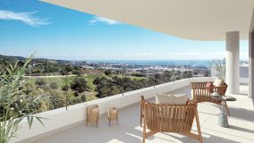 Nuevo Apartamento de Lujo con Jardín y Vistas al Mar en Marbella!