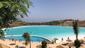Apartment for sale in Alcazaba Lagoon, 339,000 €