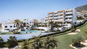 Ground floor apartment with 2 bedrooms for sale in Benalmadena