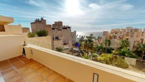 Zweistöckiges Penthouse zu verkaufen in Bahia de la Plata, Estepona Ost