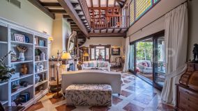Villa con 6 dormitorios en venta en Bahia de Marbella