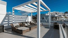 Atico Duplex en venta en Cataleya, Estepona Este
