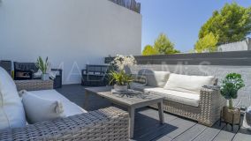 Markplanslägenhet for sale in Nueva Andalucia, Marbella