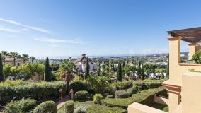 Zweistöckiges Penthouse zu verkaufen in Four Seasons, Benahavis