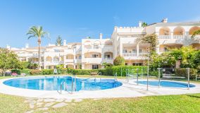 Apartamento Planta Baja en venta en El Paraiso, Estepona Este