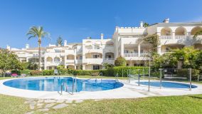 Takvåning for sale in El Paraiso, Estepona Öst