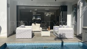 For sale villa in Linda Vista Baja