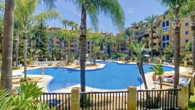 For sale apartment in Linda Vista Baja with 4 bedrooms