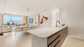 Zweistöckiges Penthouse zu verkaufen in Bahía del Velerín, Estepona Ost