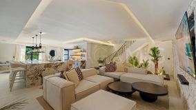 Villa for sale in Nueva Andalucia, Marbella