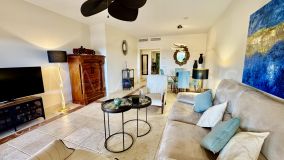 Apartment for sale in Benatalaya, Estepona East