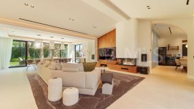 Villa for sale in Marbella - Puerto Banus