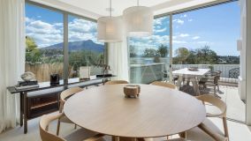 Villa for sale in La Quinta, Benahavis