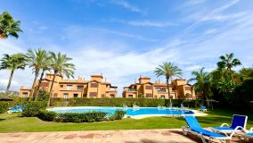 Apartment for sale in Benatalaya, Estepona East