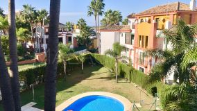 Apartment for sale in Atalaya, Estepona East