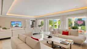 Villa for sale in Nueva Andalucia, Marbella