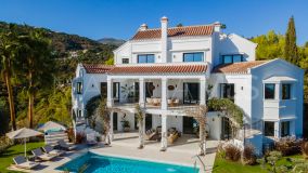 Villa zu verkaufen in El Madroñal, Benahavis