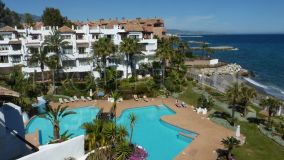 Penthouse for sale in Marbella - Puerto Banus, 2,750,000 €