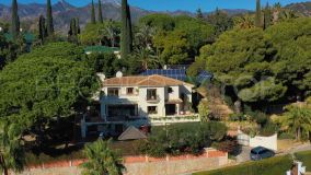 Comprar villa con 5 dormitorios en Marbella Ciudad