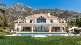 Villa for sale in Los Picos, Marbella Golden Mile