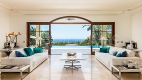 Villa for sale in Los Picos, Marbella Golden Mile