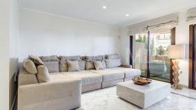 Appartement rez de chaussée for sale in La Quinta del Virrey, Marbella Golden Mile
