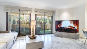 Appartement rez de chaussée for sale in La Quinta del Virrey, Marbella Golden Mile