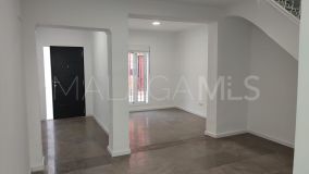 Radhus for sale in Coin Centro