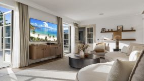 Villa for sale in Nueva Andalucia, Marbella