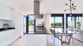 Ground Floor Apartment for sale in Atalaya, Estepona East