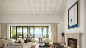 Villa for sale in Casares