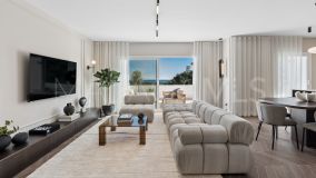 Penthouse for sale in Los Almendros, Benahavis