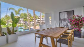 Wohnung zu verkaufen in Marina Puente Romano, Marbella Goldene Meile