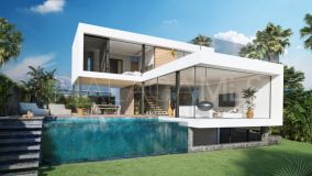 Villa for sale in El Campanario, Estepona East